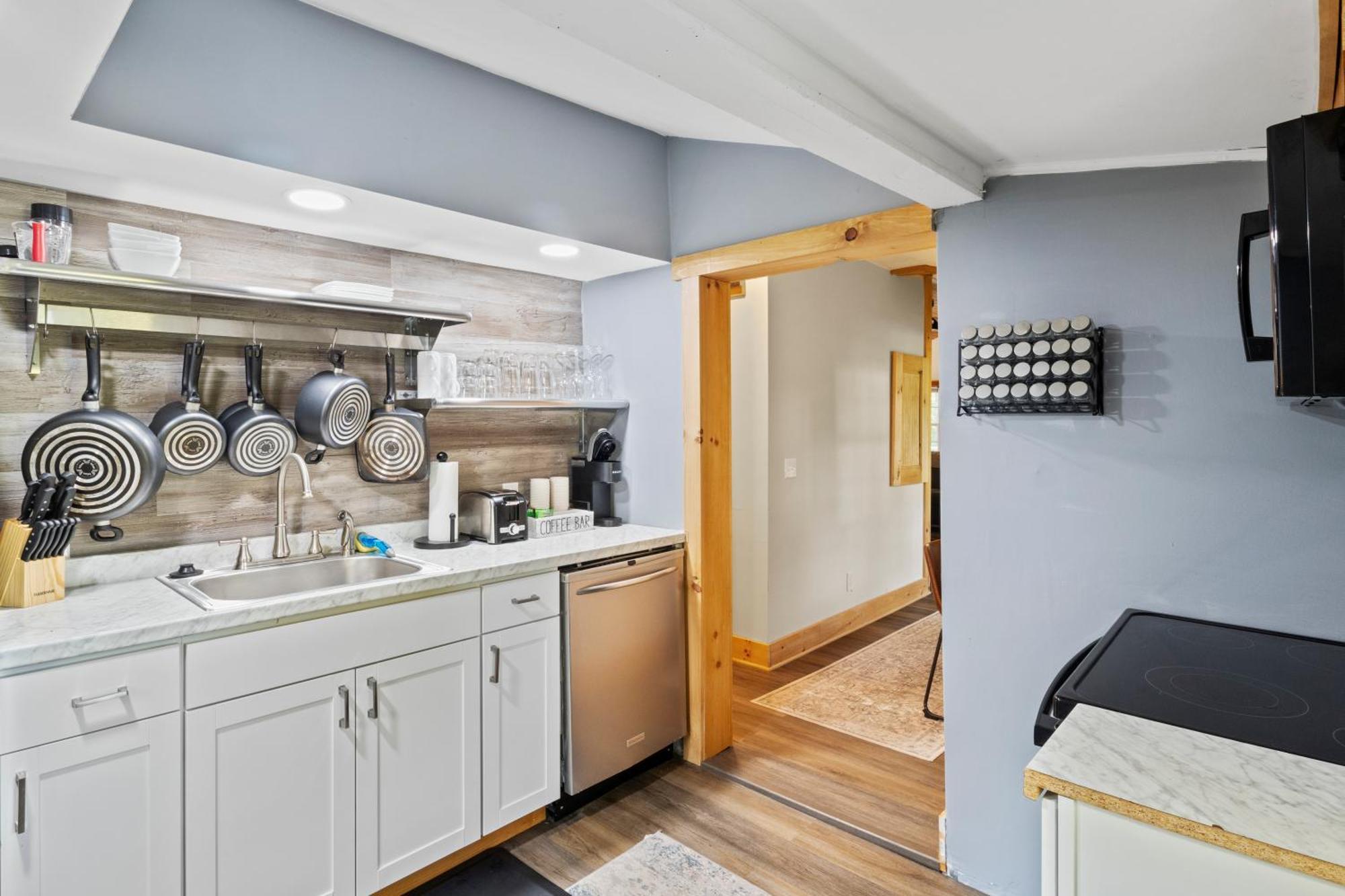 Cozy Home W/ King Bed & Lake Access Canandaigua Dış mekan fotoğraf